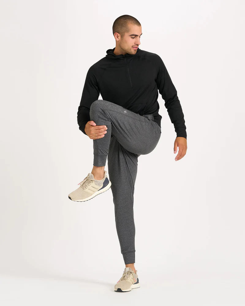 VUORI Ponto Performance 1/2 Zip Hoodie (Men's) - Heather Black