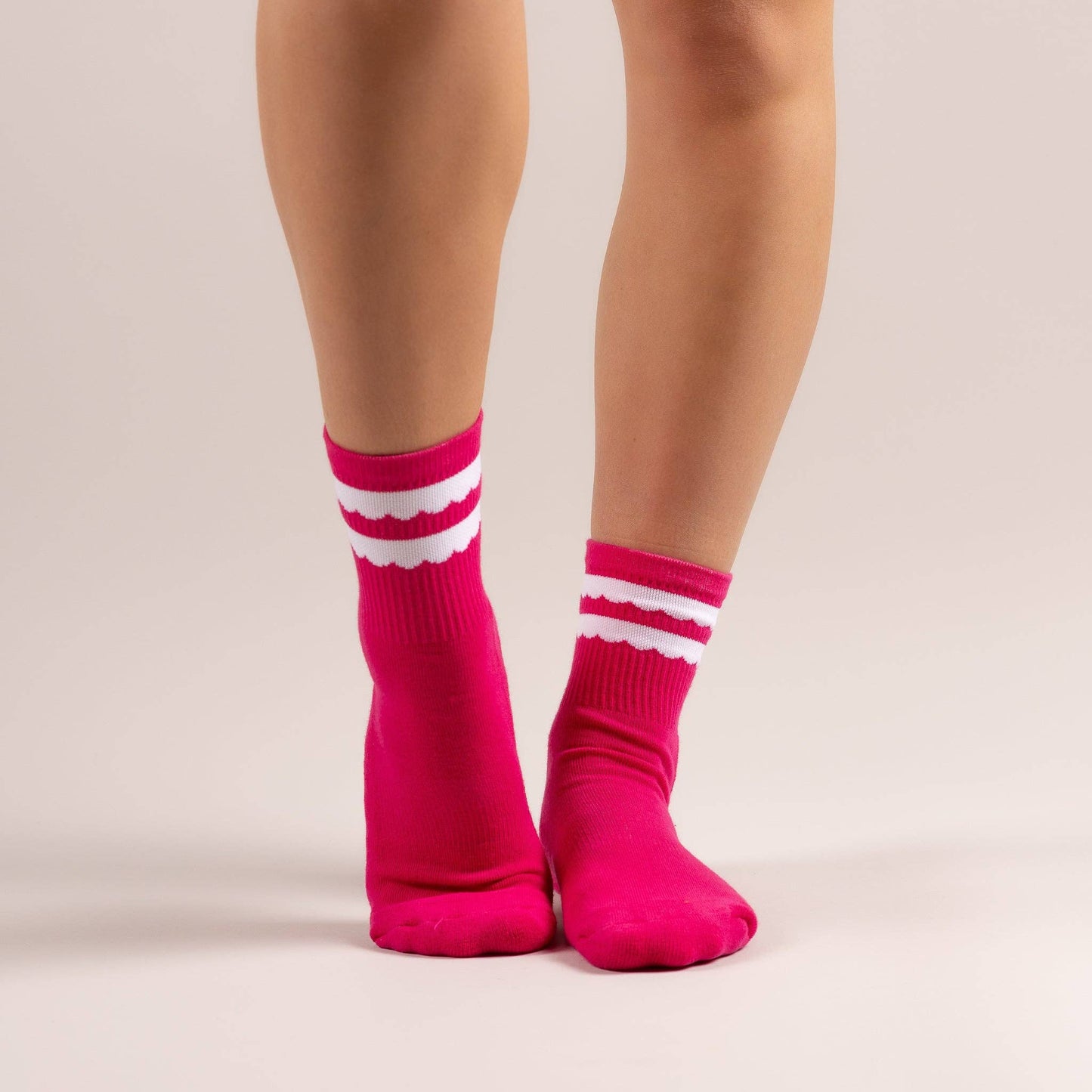 DOUBLE POM Fuchsia Athletic Crew Sock w/ Double White Scallops