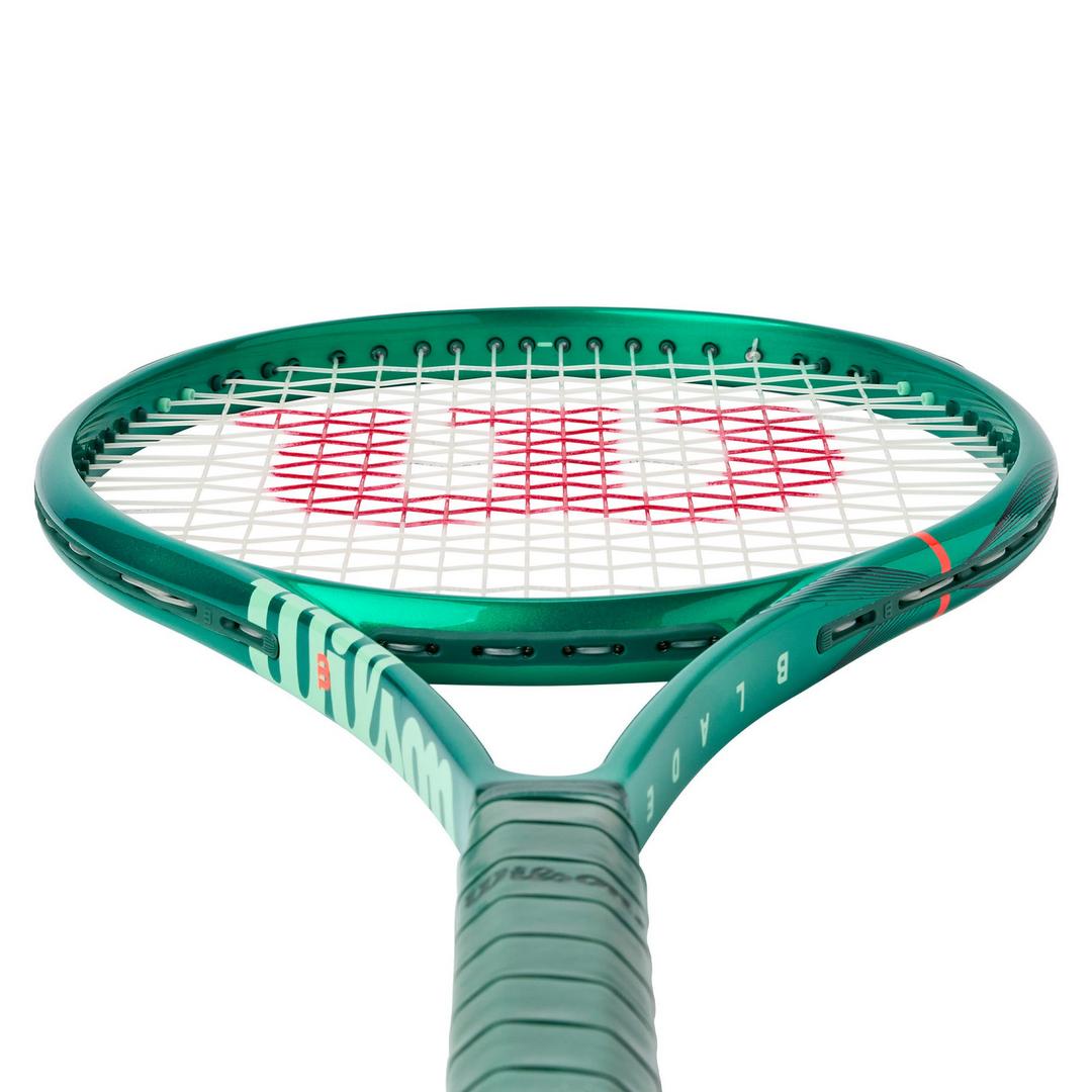 WILSON Blade 100L V10 Adult Tennis Racquet