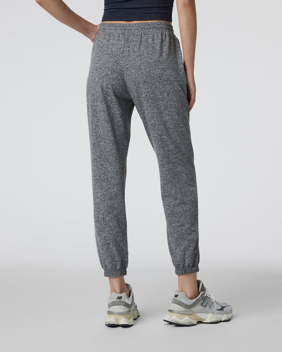 VUORI Boyfriend Jogger (Women's) - Heather Grey