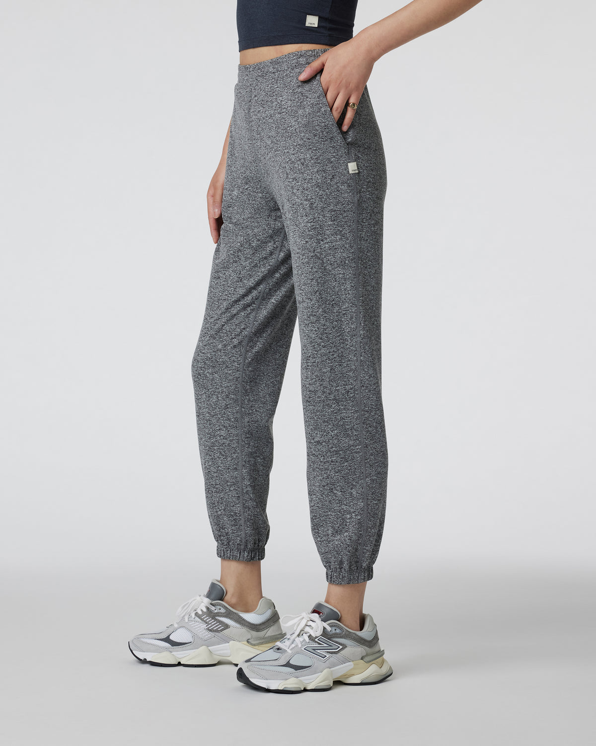 VUORI Boyfriend Jogger (Women's) - Heather Grey